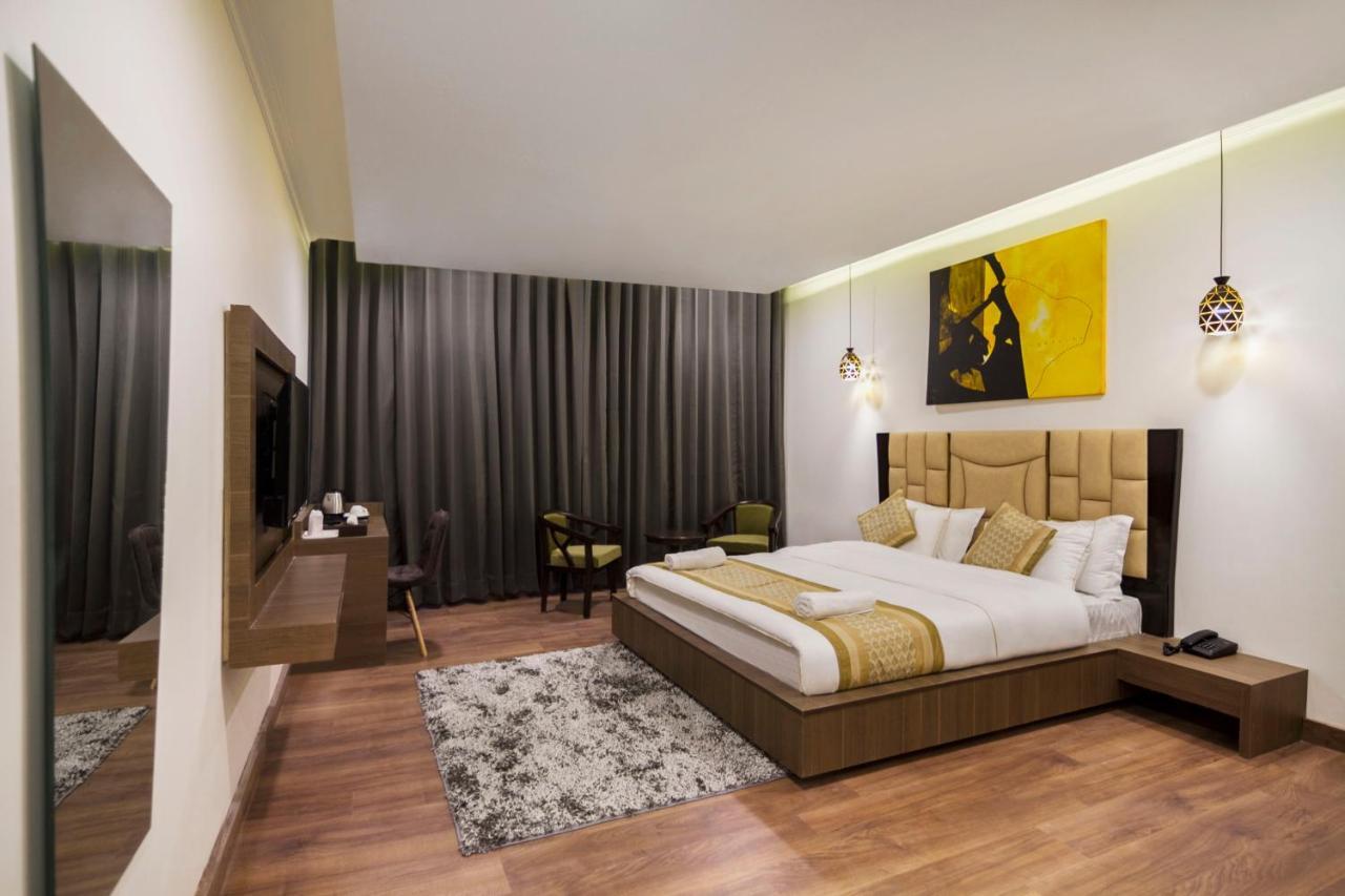 Hotel Sia Residency Leh Kültér fotó